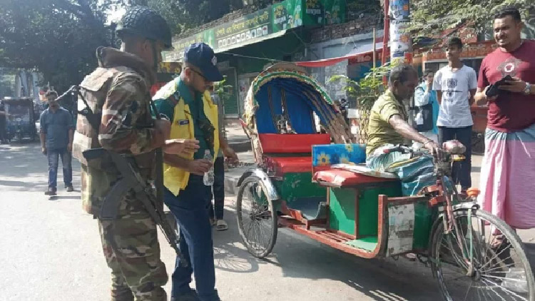 সারা দেশে মহাসড়কে ব্যাটারিচালিত রিকশা বন্ধে আইনি নোটিশ