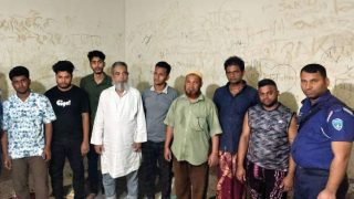 কুমিল্লায় মধ্যরাতে ‘সরকার বিরোধী’ মিছিল, গ্রেফতার ৮