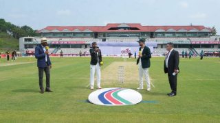 টস জিতে ব্যাটিংয়ে বাংলাদেশ